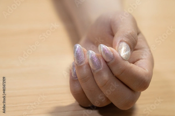 Fototapeta ジェルネイル・女性の手