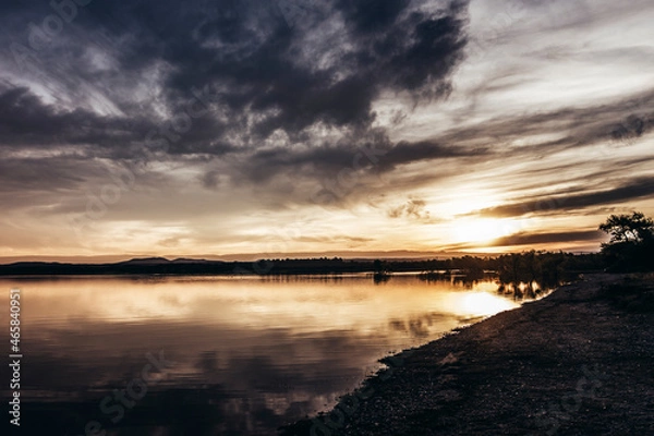 Obraz sunrise over lake