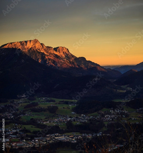 Fototapeta sunrise in the mountains