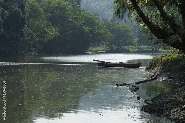 Obraz boat on the river