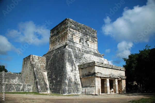 Obraz Ancient Mayan Spectator Building at Ball Court