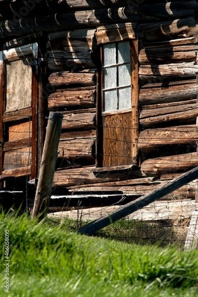 Fototapeta Old Log Home Window