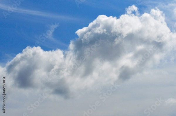 Obraz White clouds in a blue sky