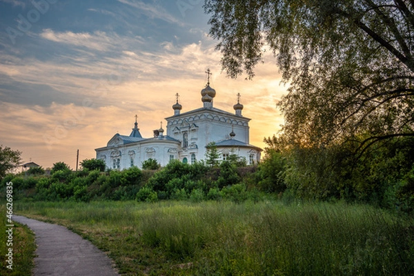 Obraz Cathedral of the Holy Trinity in the city of Mariinsky Posad, Republic of Chuvashia, Russia
