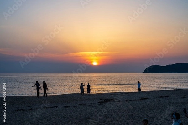 Obraz 夕暮れの海