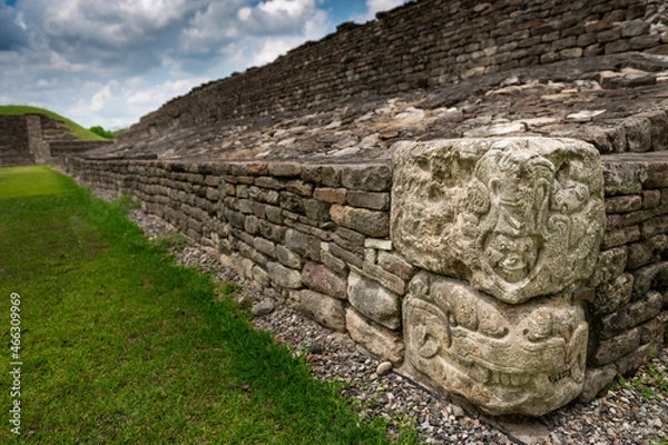 Fototapeta Detail of a bas-relief carving in a ballcourt at the EL Tajin archeological site, in Papantla, Veracruz, Mexico.