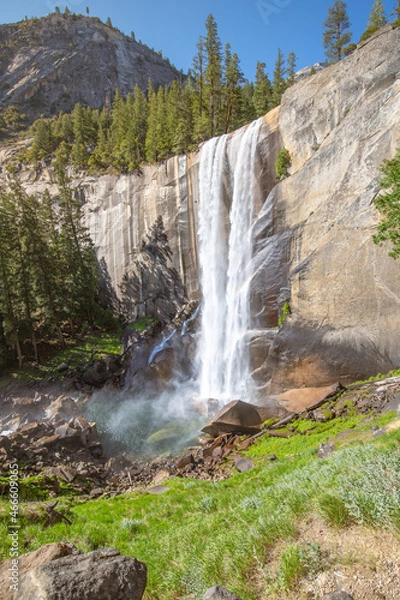 Obraz waterfall in Yosemite