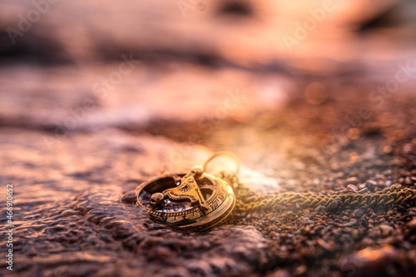 Obraz Wunderschöner Kompass am Strand