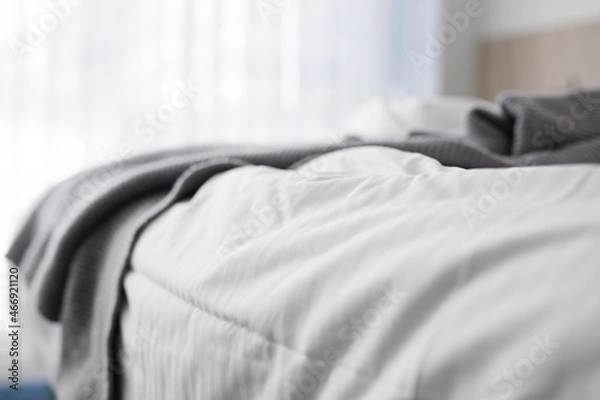 Fototapeta Messy bed