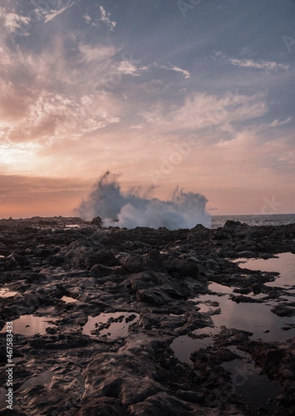 Obraz Breaking wave.