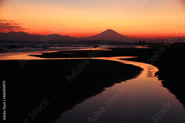 Fototapeta 河口湖からみる夕焼けの富士山