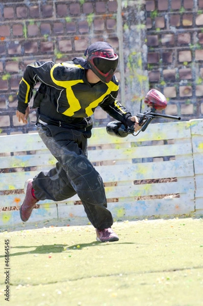 Obraz Paintball player in action