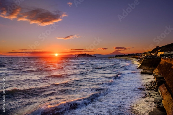 Fototapeta 七里ヶ浜からみた富士山と吊るし雲