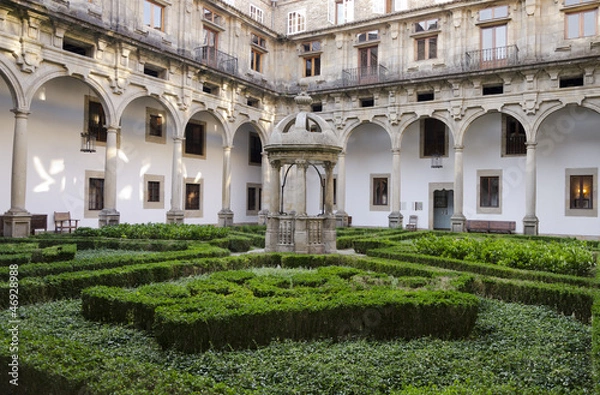 Obraz Well In The Courtyard