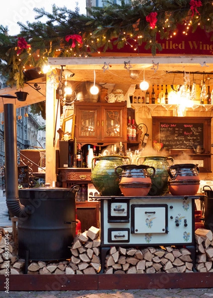 Obraz Mulled wine stall at the Christmas fair in Budapest, Hungary