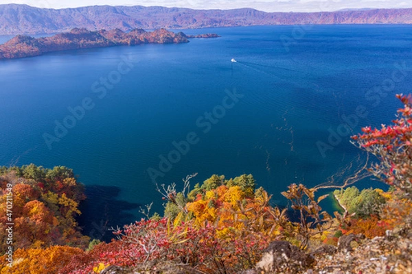 Fototapeta lake and mountains