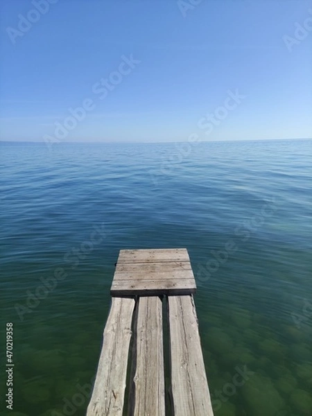 Obraz pier on the lake