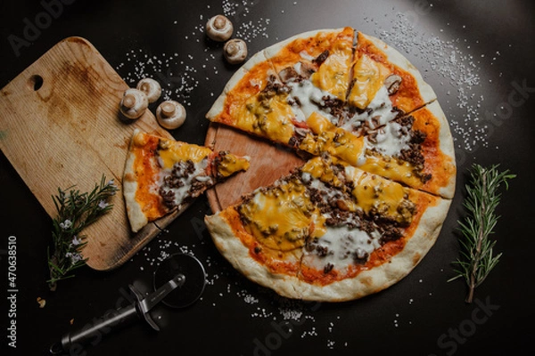 Fototapeta pizza with ground beef and cheese
