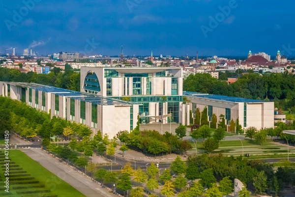 Obraz Lovely aerial view of the front of the Federal Chancellery (Bundeskanzleramt) in Berlin, the official seat and executive office of the chancellor of Germany, seen from the Reichstag building.