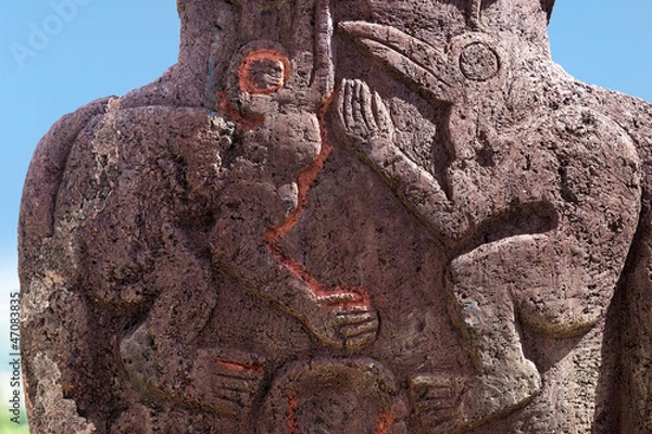 Fototapeta Bird carvings on a moai in Easter Island