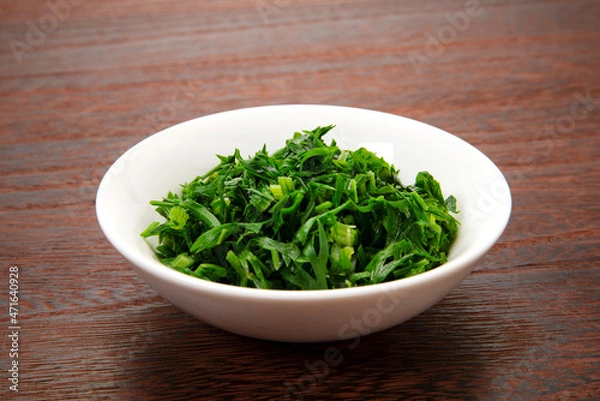 Fototapeta 千切りにして茹でた沖縄島ニンジンの葉