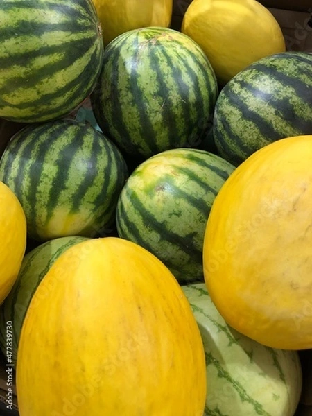 Obraz melons in a market