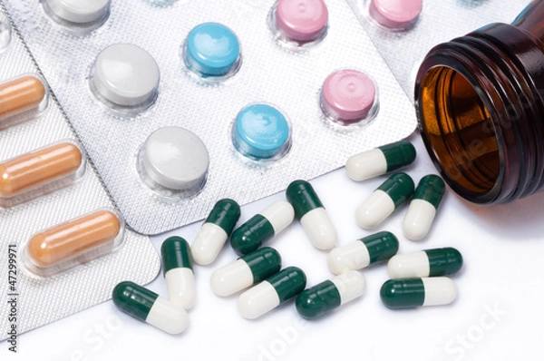 Fototapeta Capsules and pills