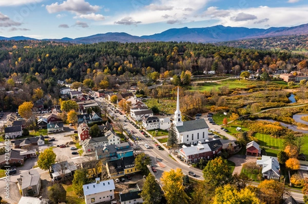 Obraz Aerial view of small charming ski town of Stowe, Vermont