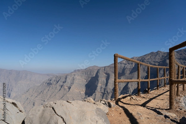 Fototapeta Bridge in Jebel Jais mountains
