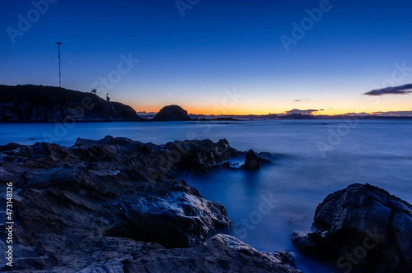 Fototapeta 夜明けの三浦市の磯