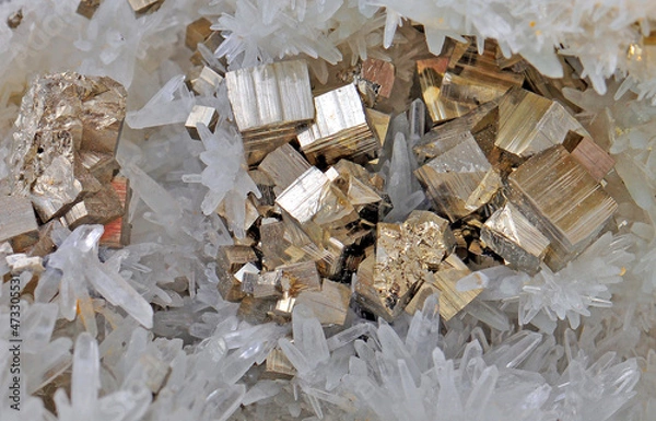 Fototapeta Quartz crystals beautiful pyrite cubes