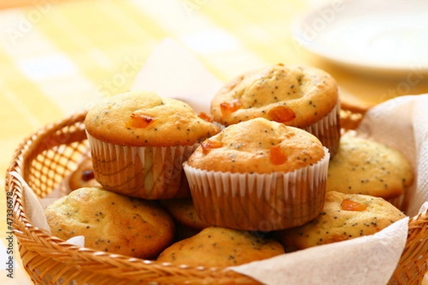 Obraz Muffins in a basket