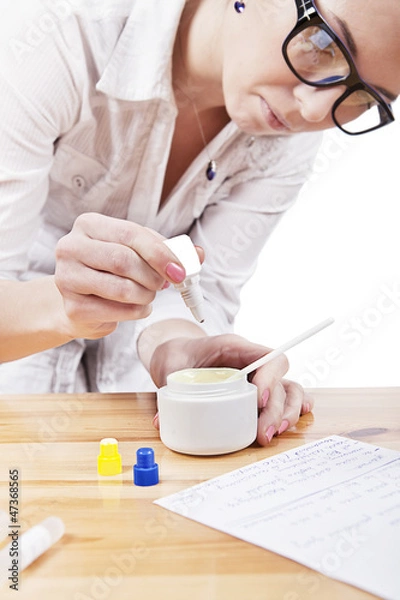 Fototapeta making cosmetics