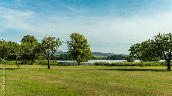 Fototapeta Lochside Park and Carlingwark Loch at Castle douglas on a summers day, Scotland