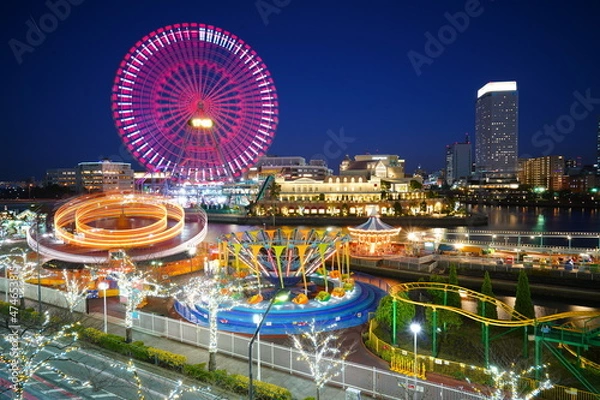 Fototapeta 横浜みなとみらいの遊園地イルミネーション夜景
