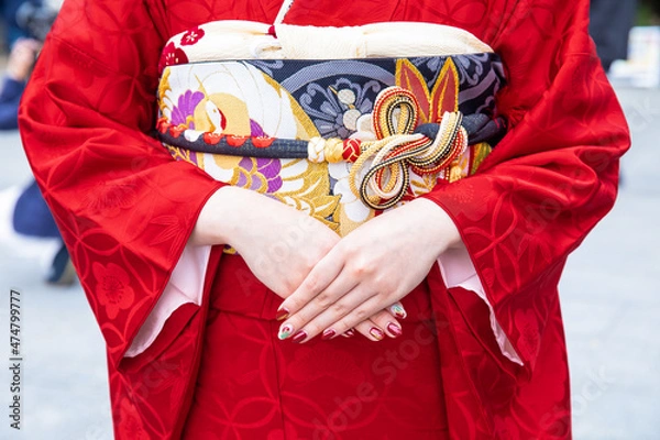 Obraz 成人式　振袖　帯　和服　つまみ細工　ネイル