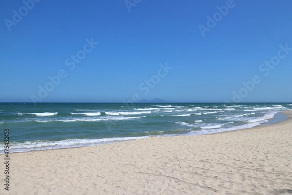 Obraz ベトナムダナンのビーチリゾート写真です。