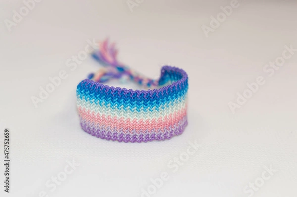 Obraz rainbow handmade macrame bracelet