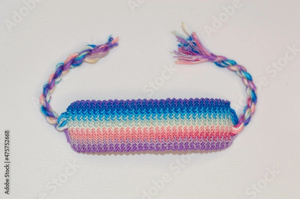 Obraz rainbow handmade macrame bracelet