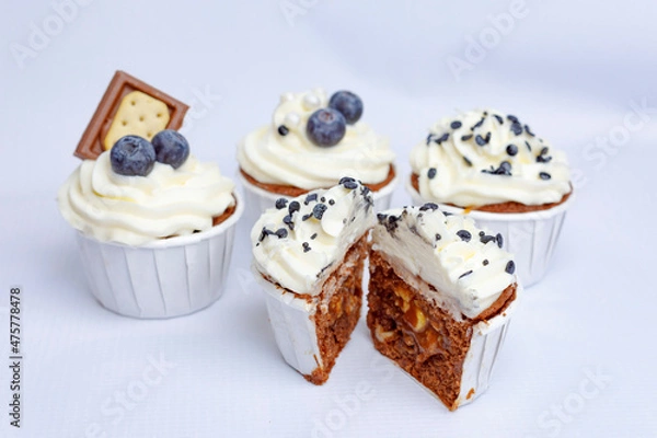 Obraz Tasty cupcakes on stand