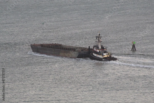 Obraz barge in the harbor