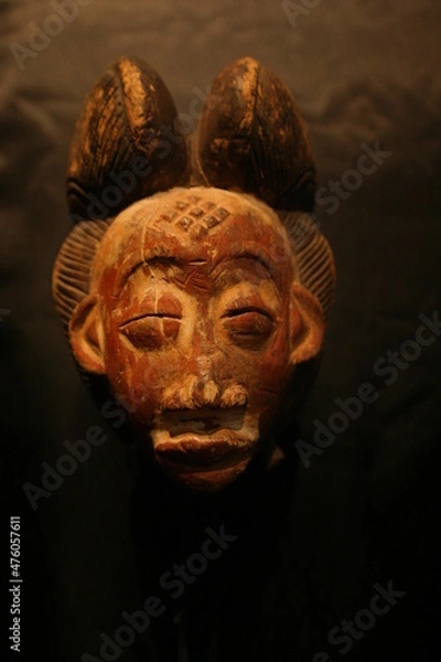 Fototapeta Mask