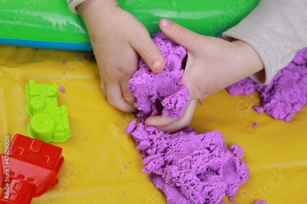 Obraz developing creative activities with kinetic sand 