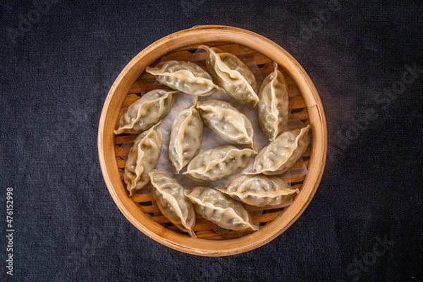 Obraz 육즙이 가득한 맛있는 만두 요리