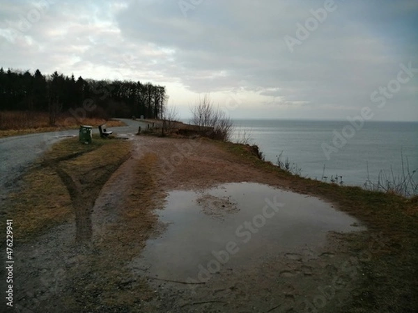 Fototapeta walking on the beach