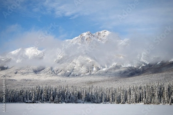 Obraz Montagne enneigé