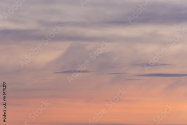Obraz Pink sky with clouds before nightfall.