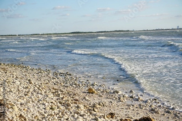 Obraz waves on the rocky beach