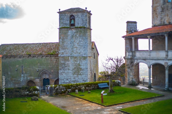 Obraz Path to the Castelo de Monterrei