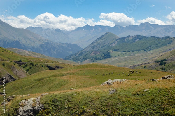 Fototapeta Mountain views of the pyrenees of Aragon
